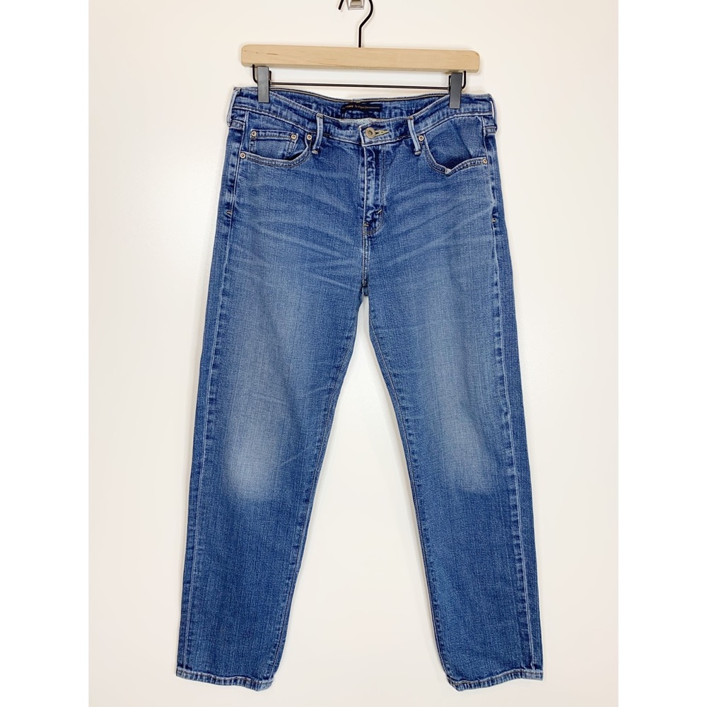 Levi's Straight Leg Jeans, Medium Wash, Size 8